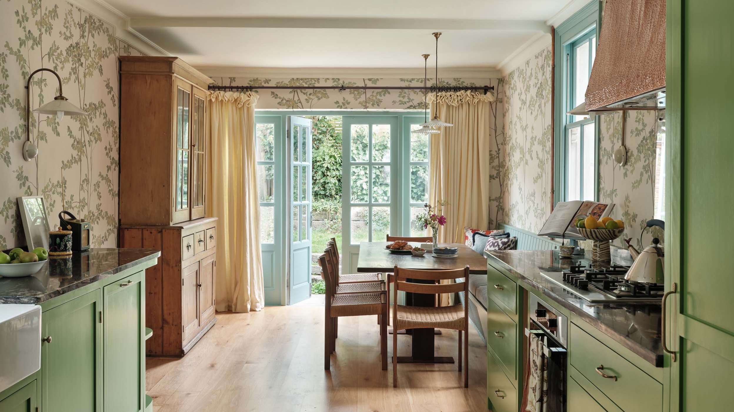 Beautiful modern kitchen extension